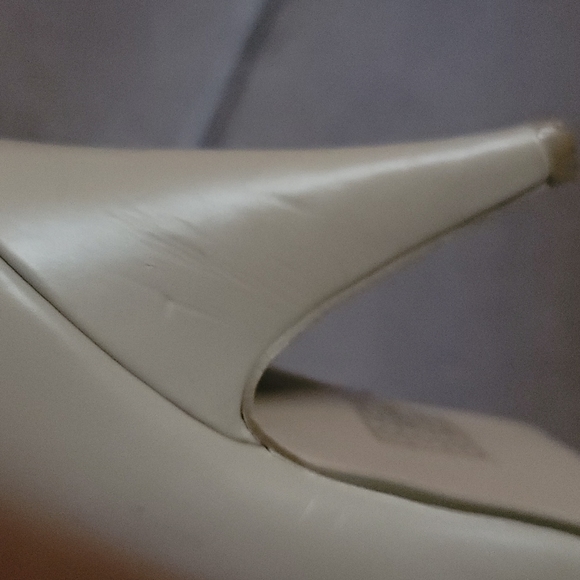 Call it Spring - Picture 6 of 6